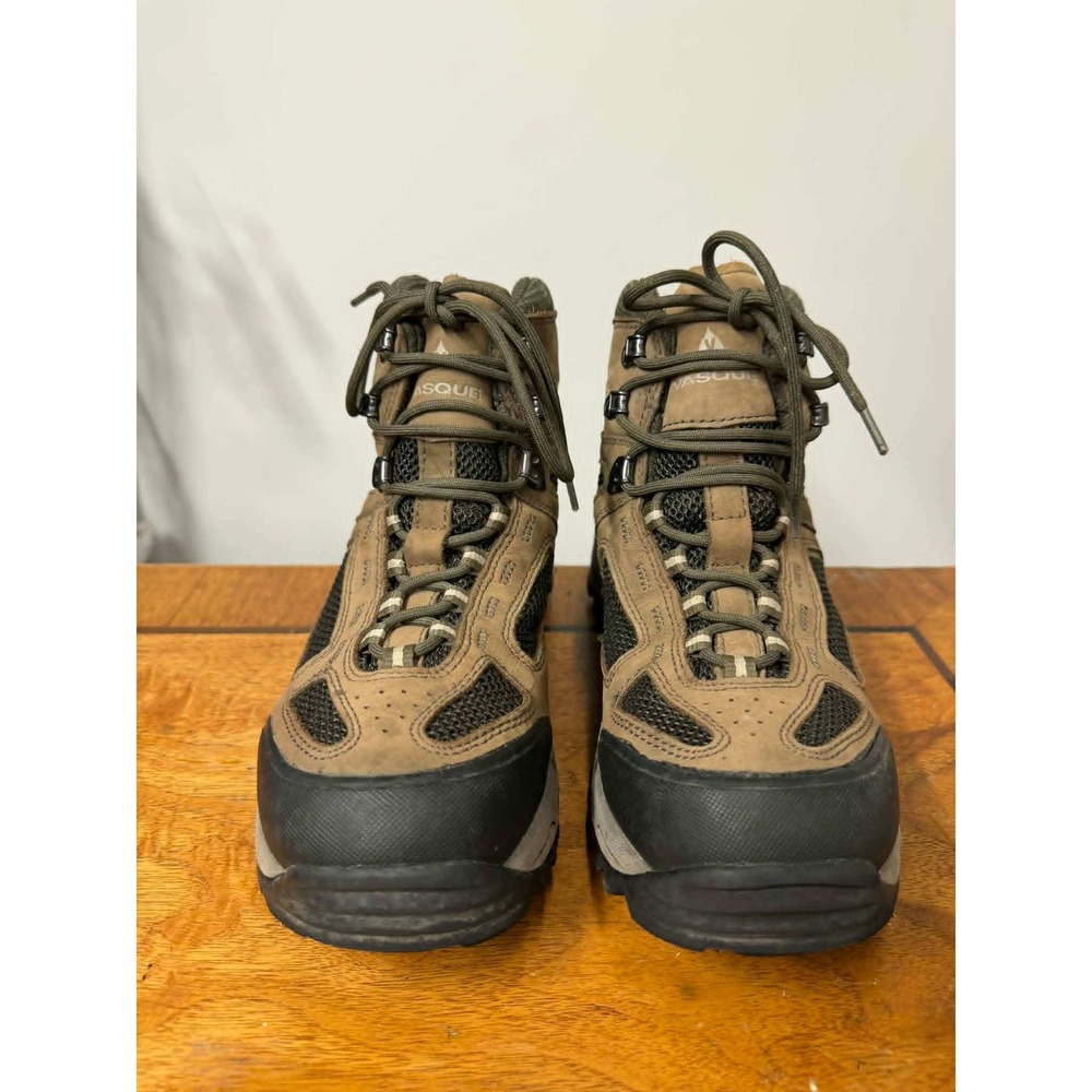 Vasque Men's Size 9 M Breeze 2.0 GTX Hiking Boots Brown Gore-Tex Vibram 7484